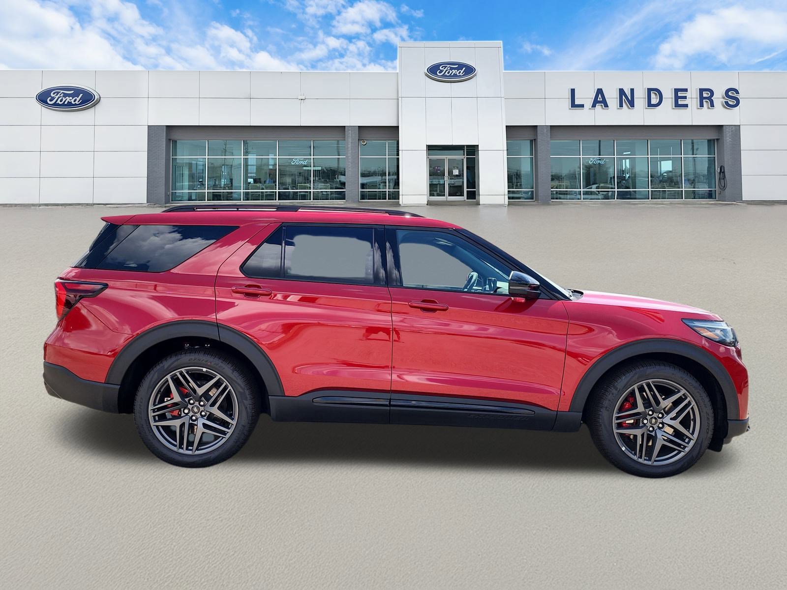 2025 Ford Explorer ST photo 2