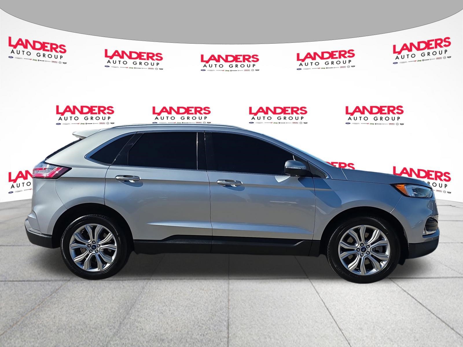 Certified 2022 Ford Edge Titanium SUV