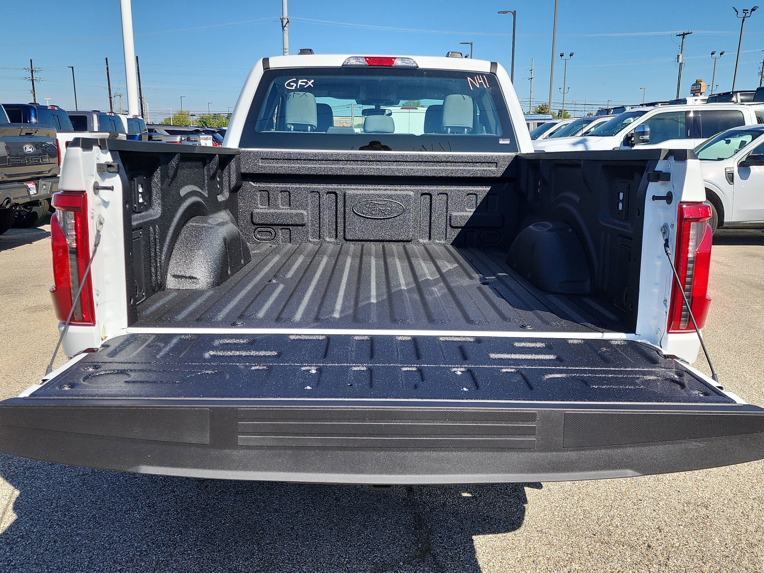 2025 Ford F-150 XL photo 3