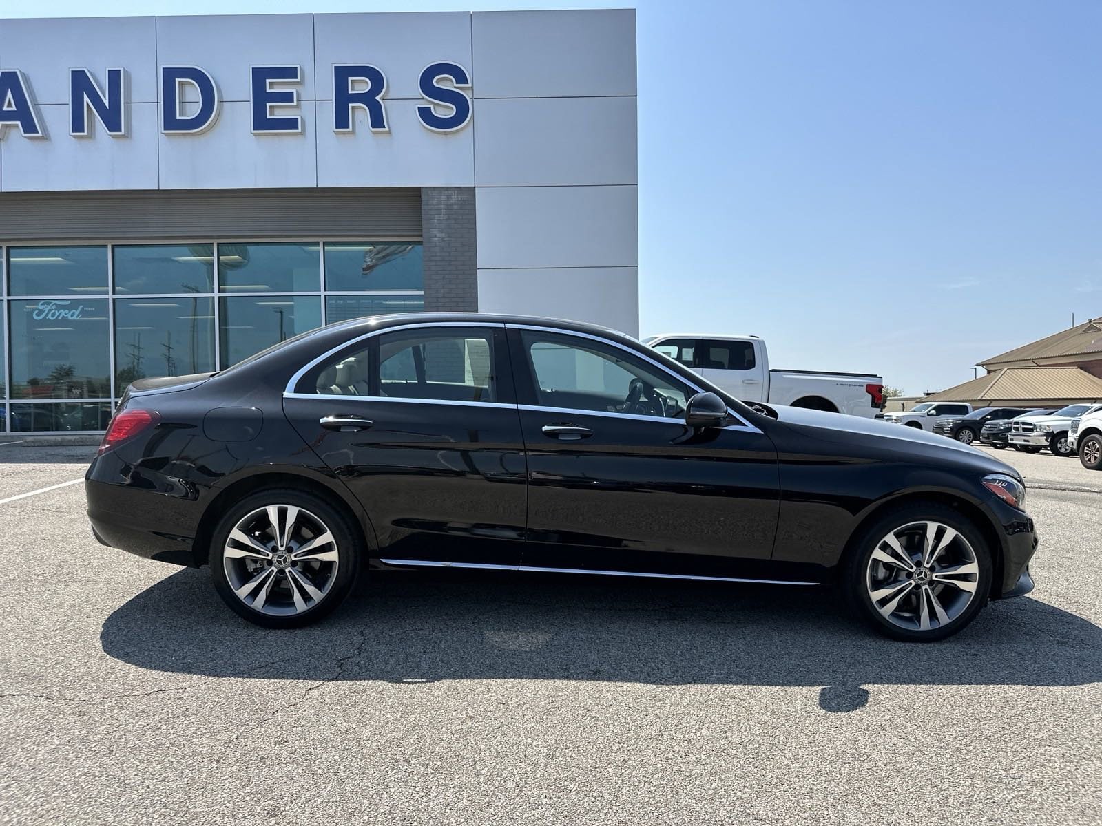 Used 2021 Mercedes-Benz C-Class Sedan C300 with VIN W1KWF8EB6MR612275 for sale in Southaven, MS