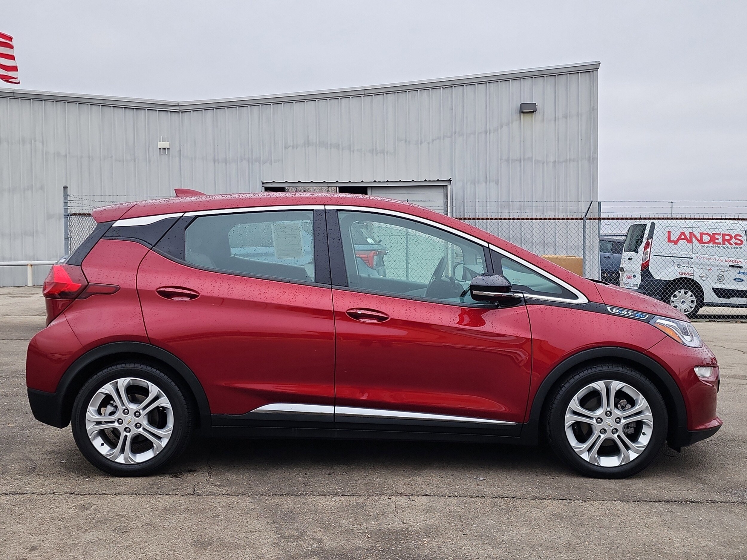 2020 Chevrolet Bolt EV photo 2