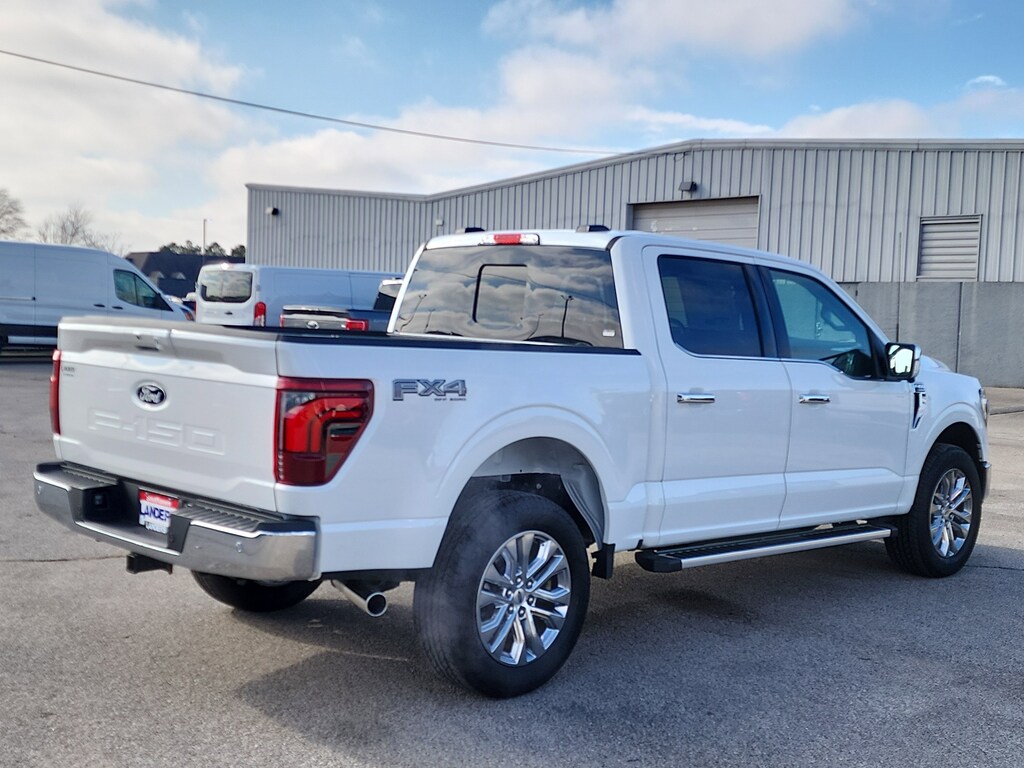 New 2025 Ford F-150 LARIAT TRUCK