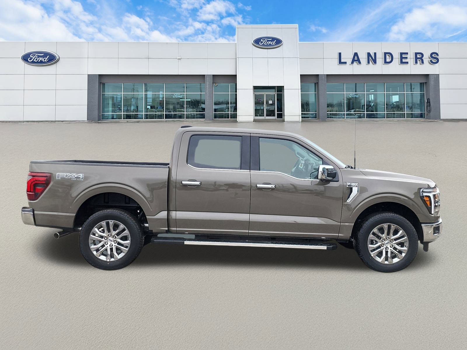 2025 Ford F-150 Lariat photo 2