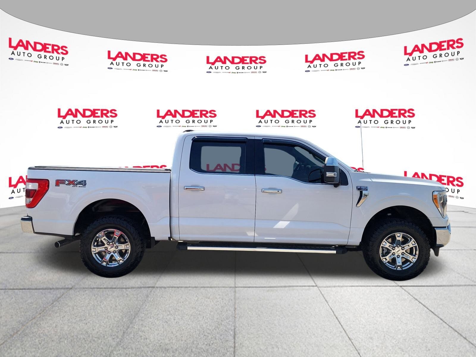 2022 Ford F-150 Lariat photo 2