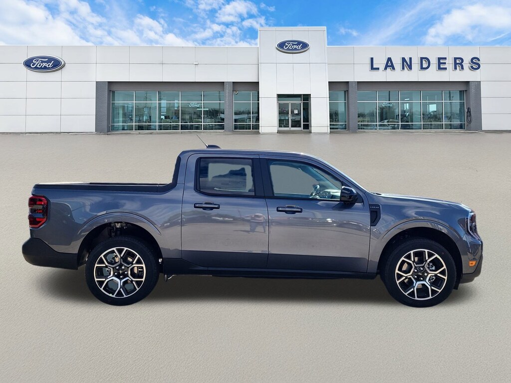New 2025 Ford Maverick LARIAT TRUCK