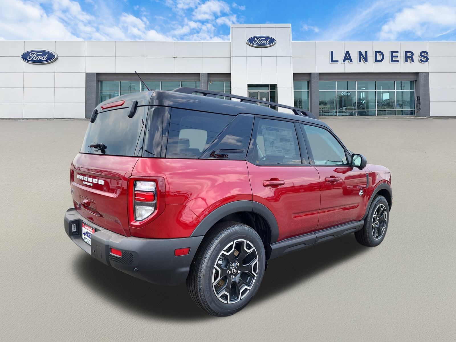 2025 Ford Bronco Sport Outer Banks photo 3