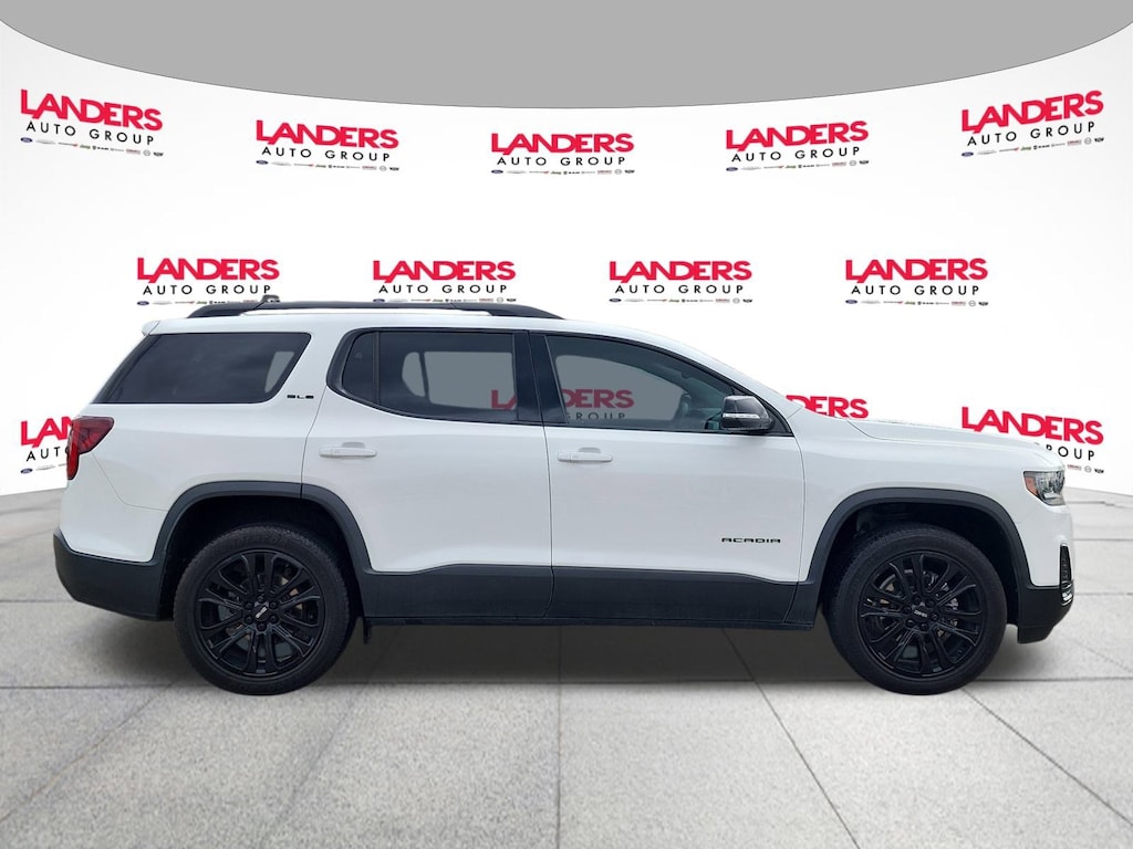 Used 2022 GMC Acadia SLE SUV