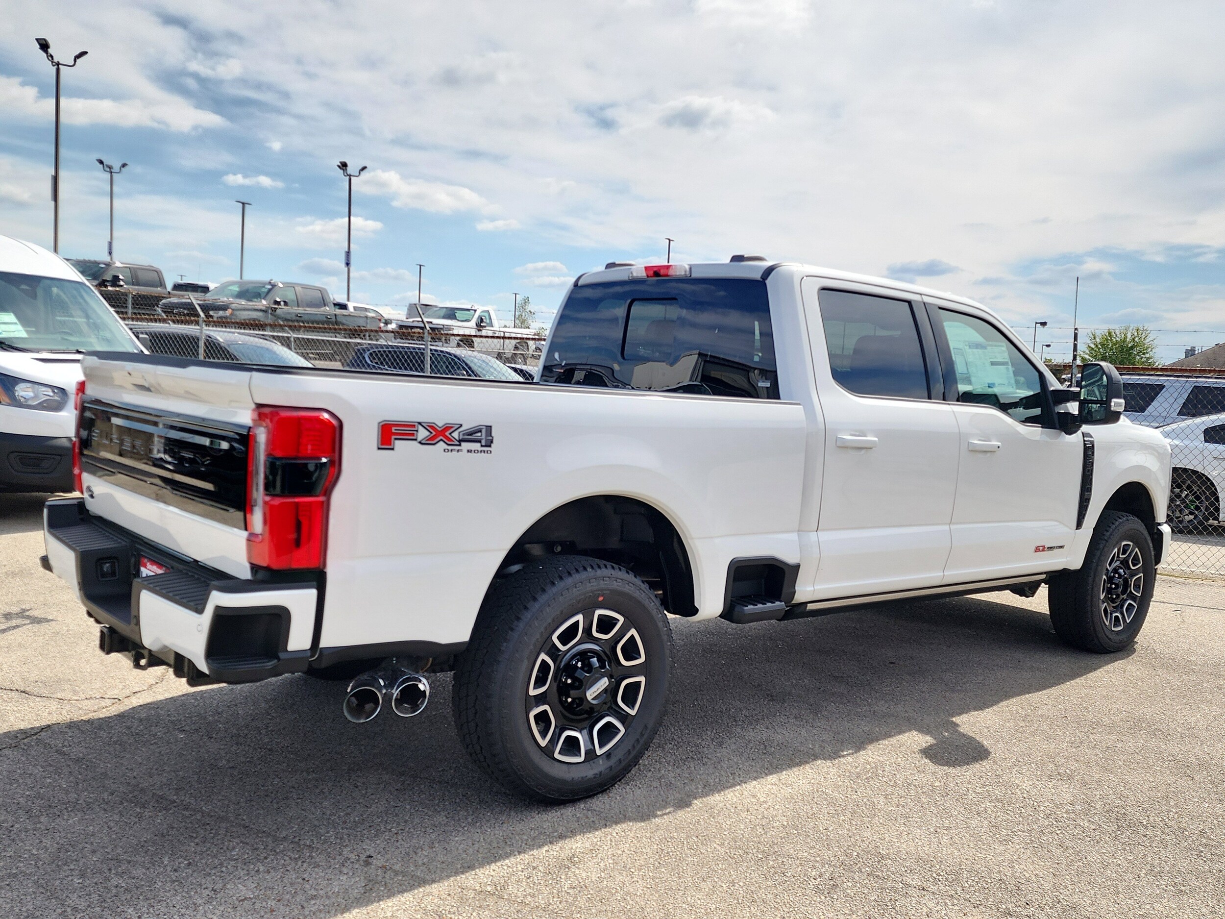 2026 Ford F-350 Platinum photo 3