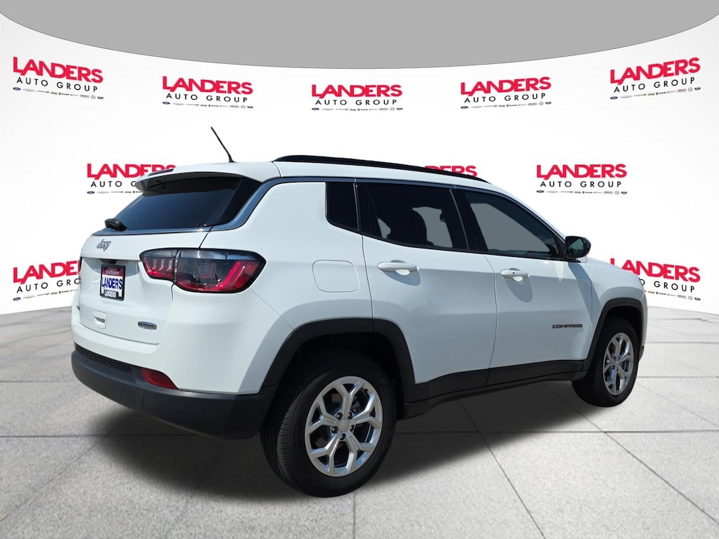 Certified 2024 Jeep Compass Latitude SUV