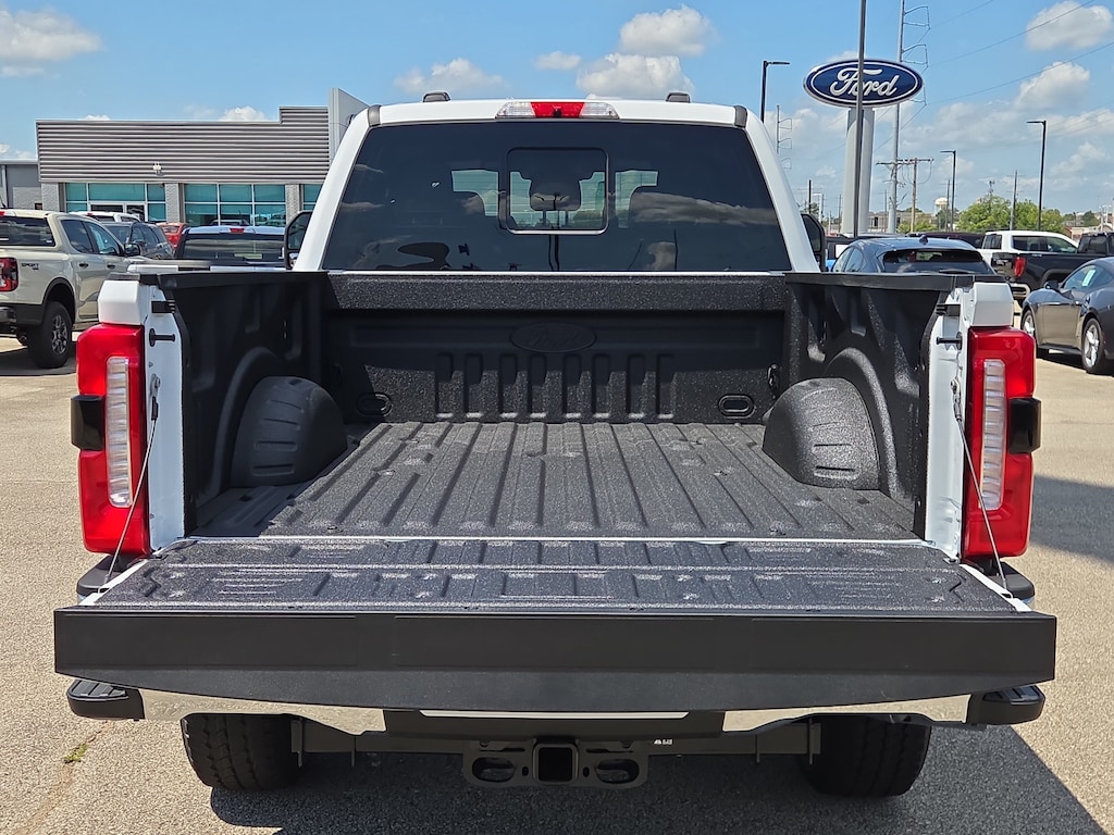 New 2026 Ford F-350 LARIAT TRUCK