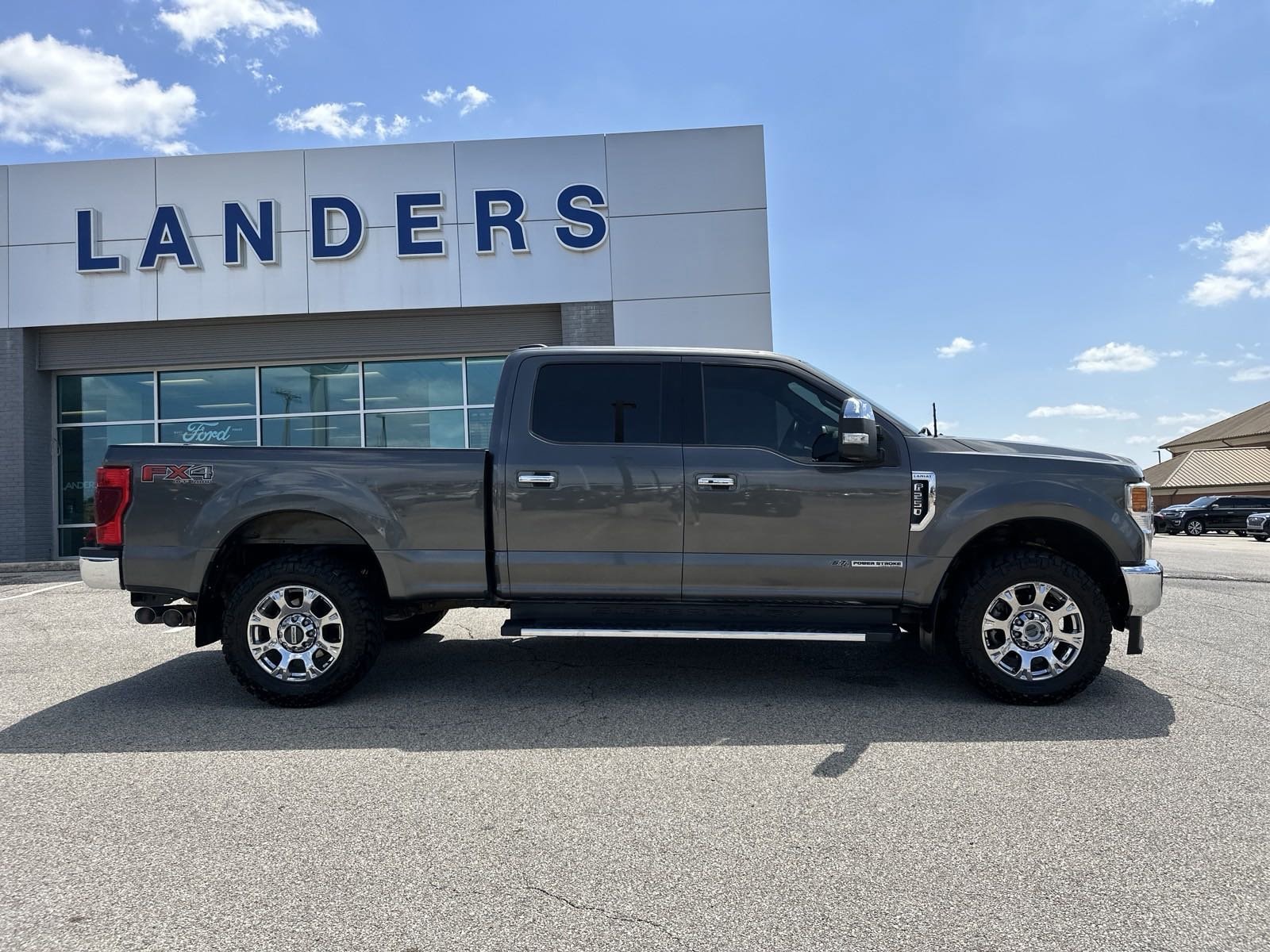 Used 2020 Ford F-250 Super Duty Lariat with VIN 1FT7W2BT9LEC67340 for sale in Southaven, MS