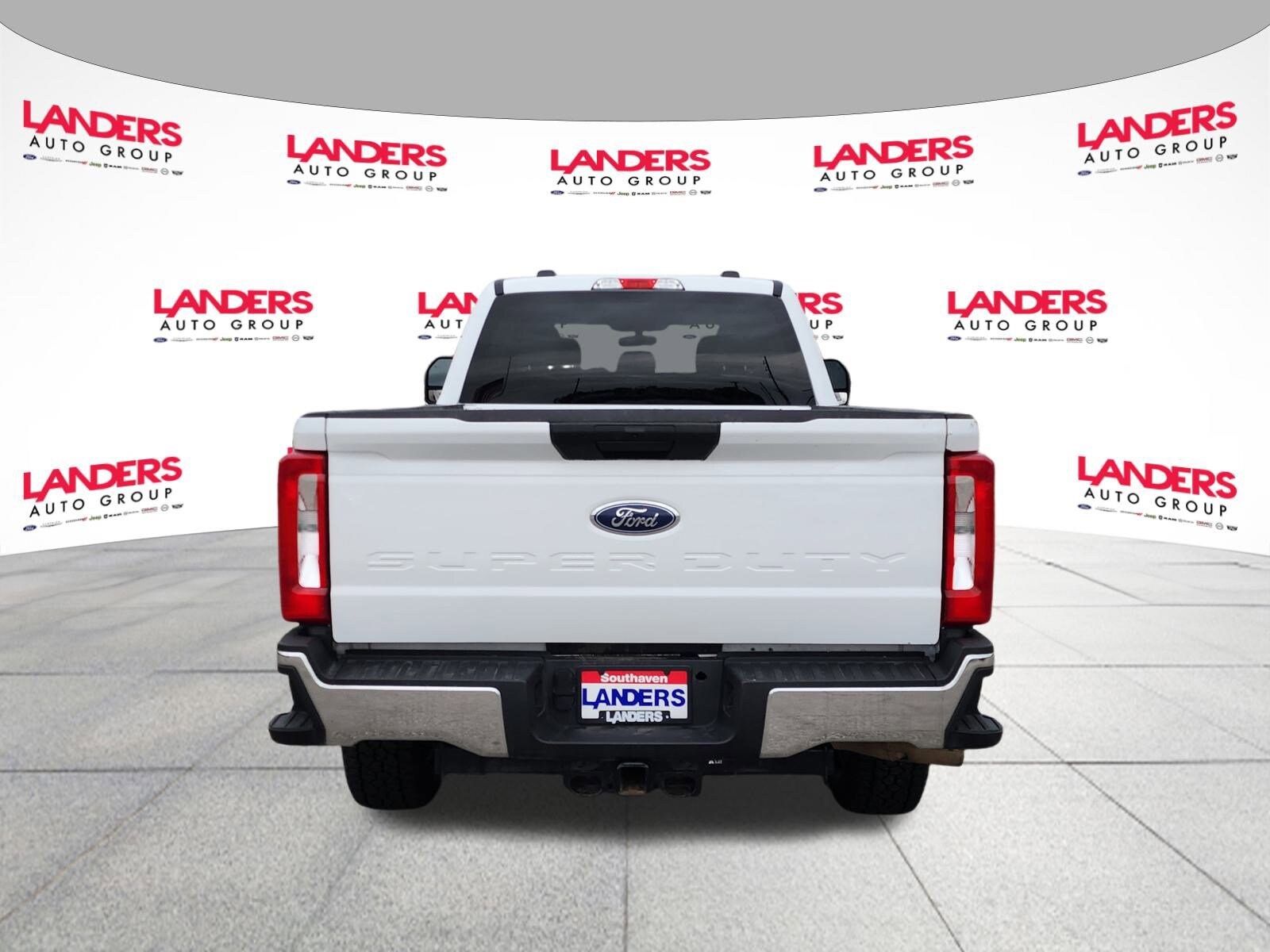 2024 Ford F-250 Lariat Tremor photo 4