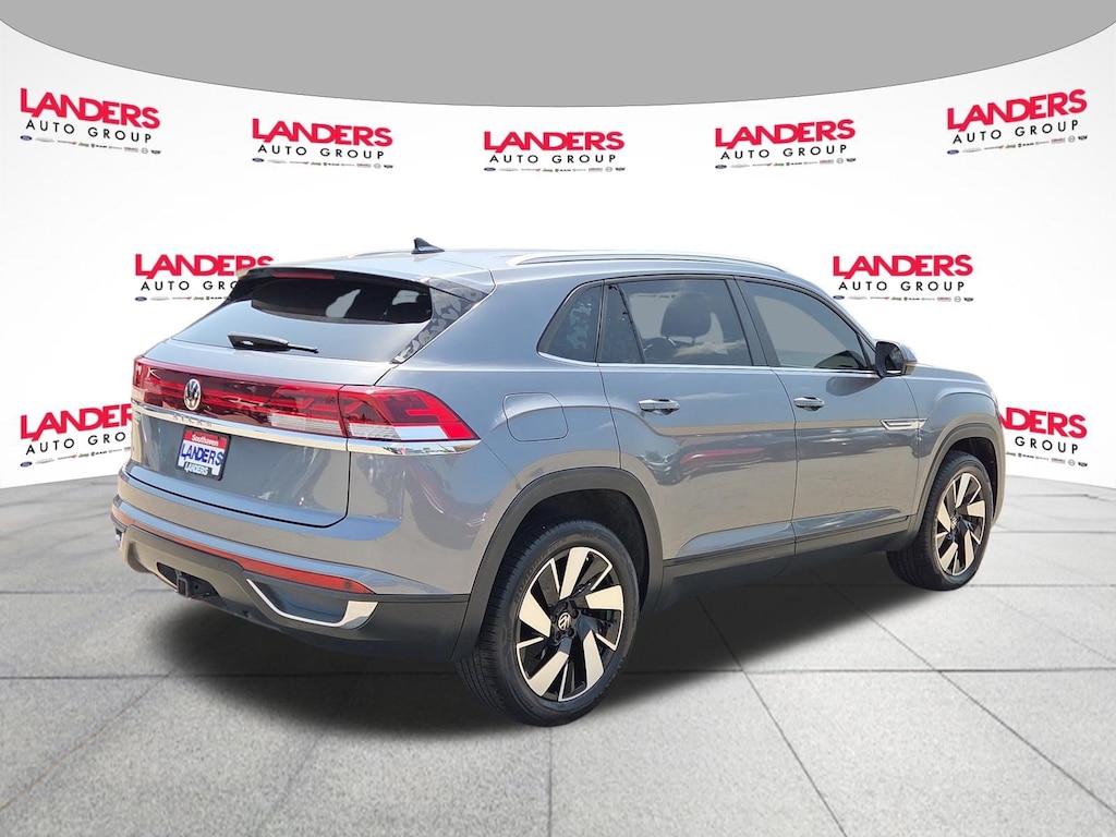 Certified 2024 Volkswagen Atlas Cross Sport 2.0T SE w/Technology SUV