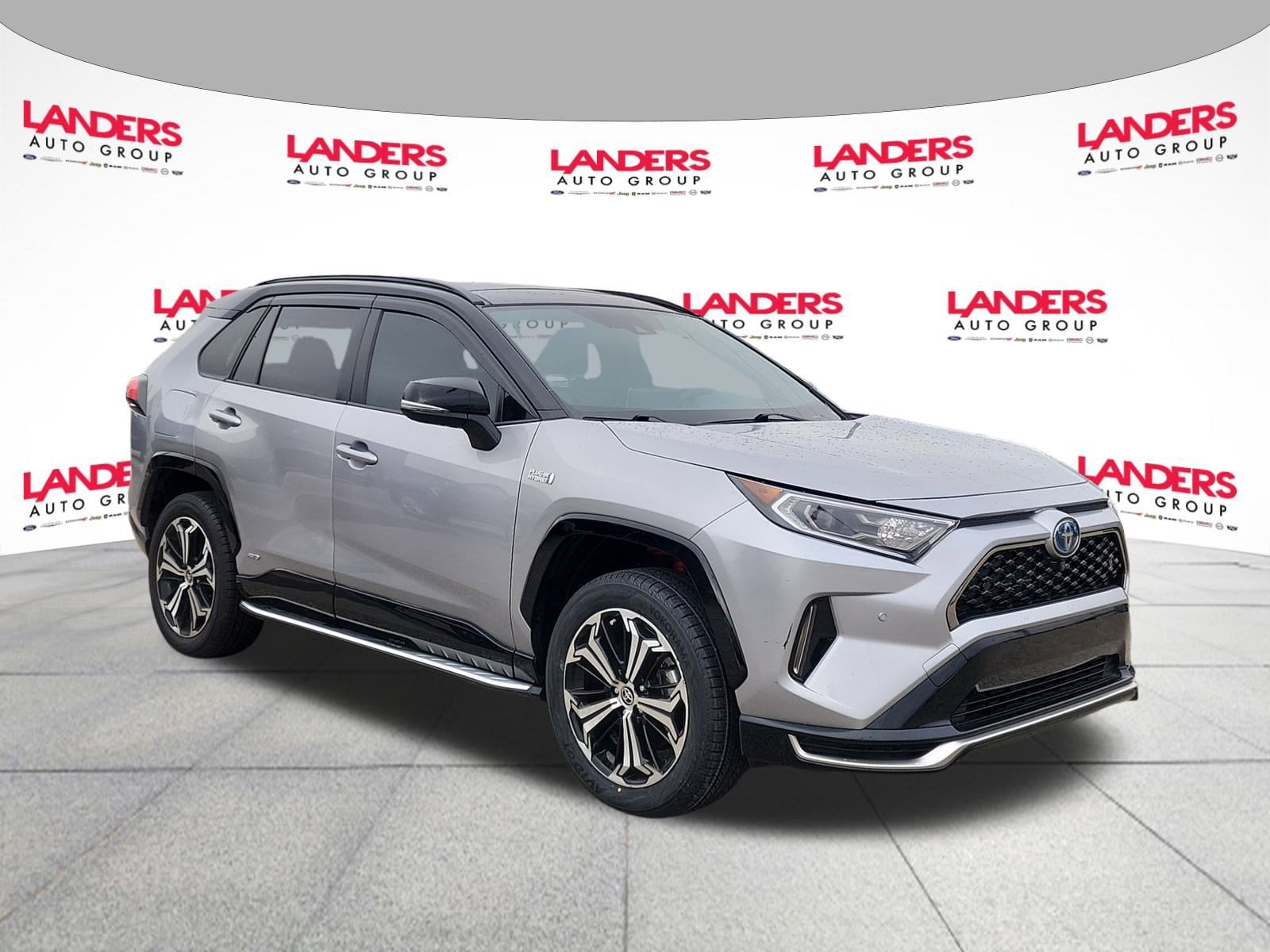 2021 Toyota RAV4 XSE's photo