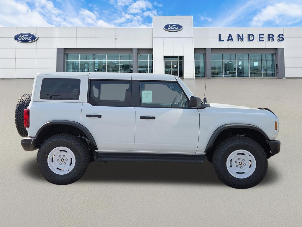 New 2026 Ford Bronco Heritage Edition SUV