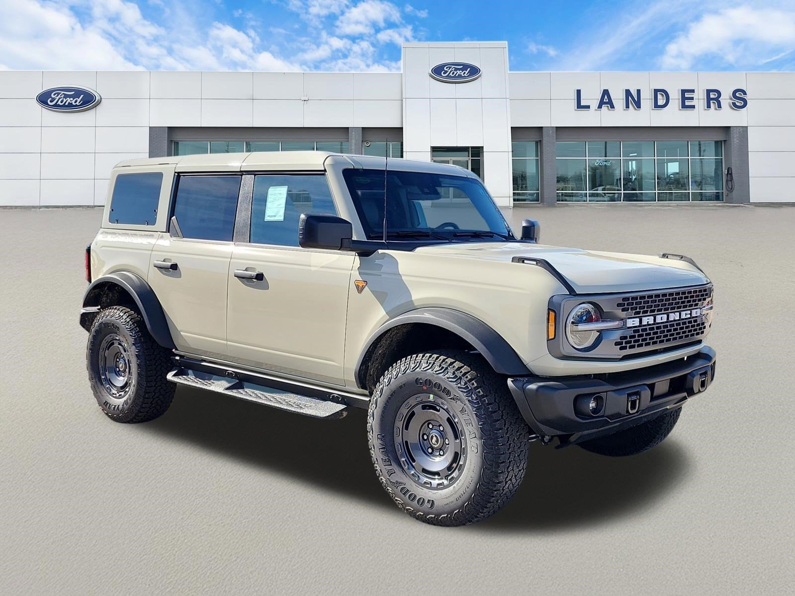 2025 Ford Bronco 4-Door Badlands's photo