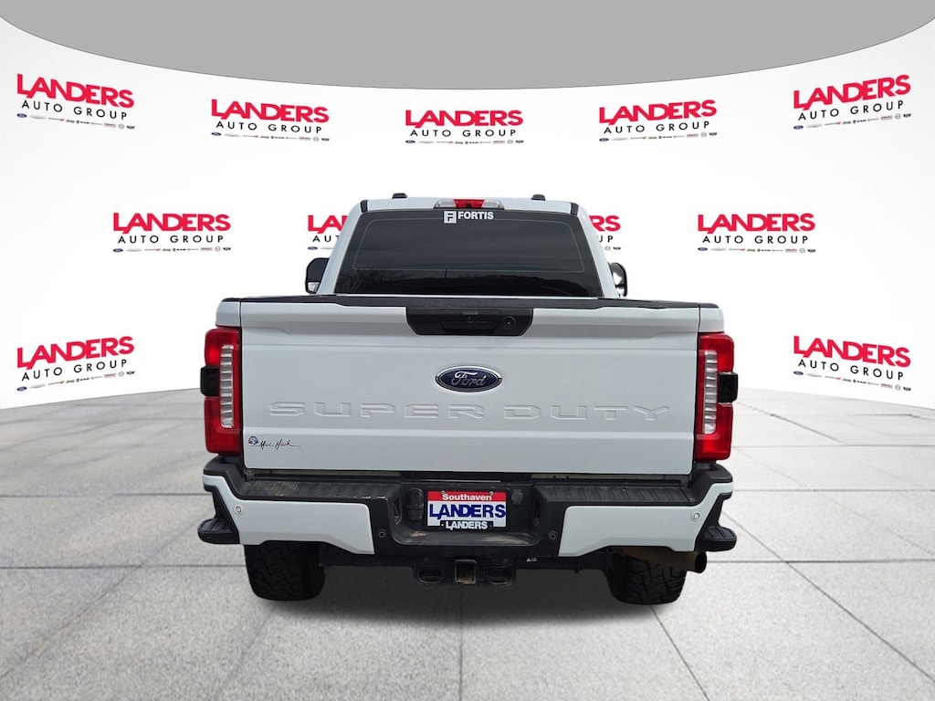 Used 2023 Ford F-250 XLT Truck Crew Cab