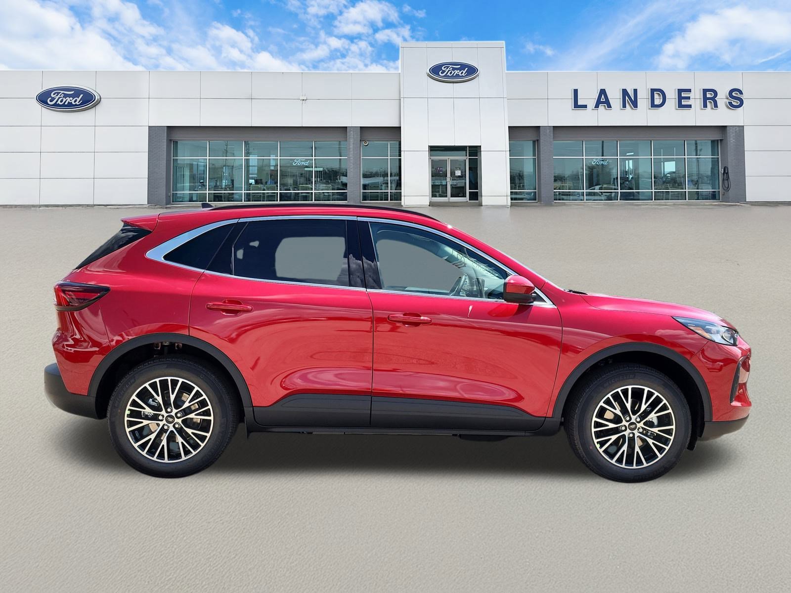 2025 Ford Escape photo 2