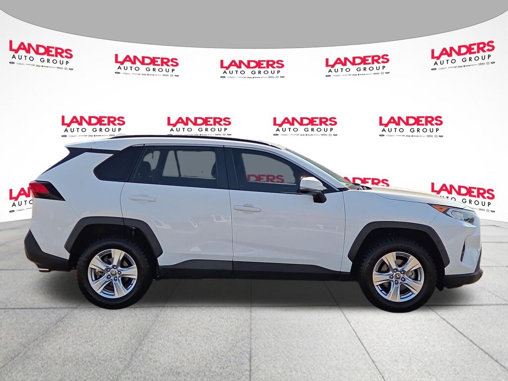 Used 2021 Toyota RAV4 XLE SUV