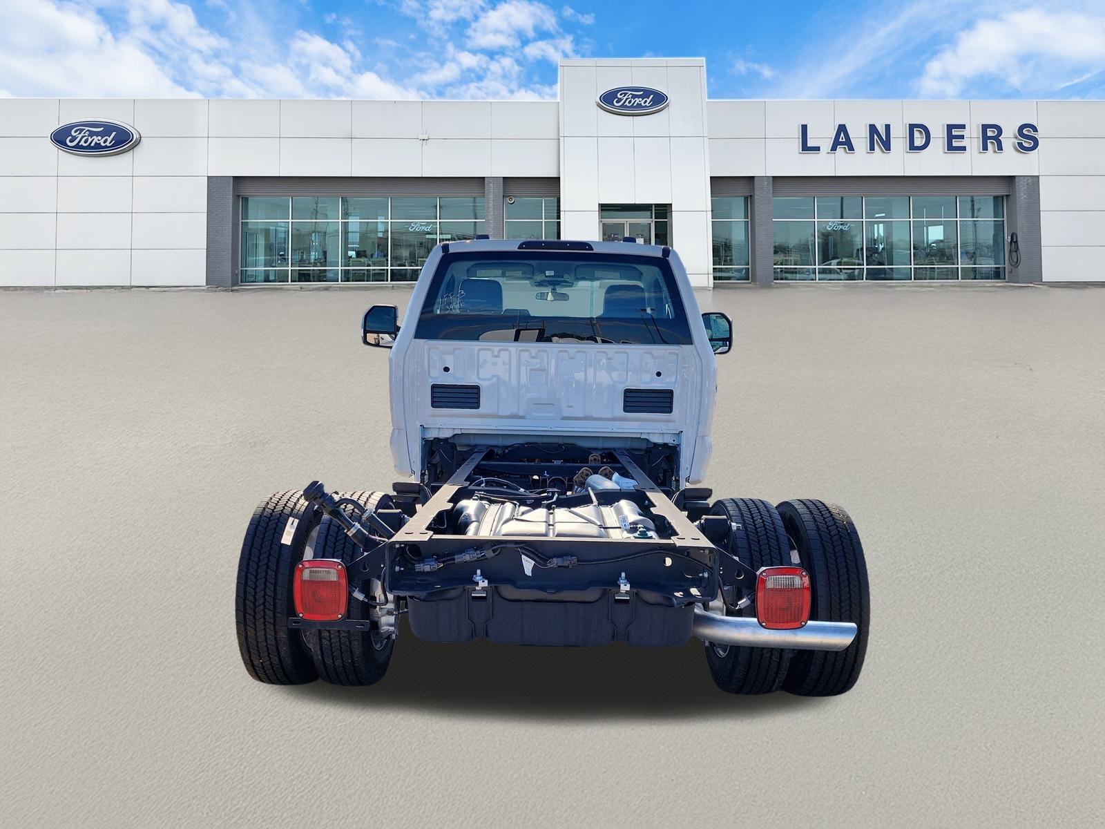 2024 Ford F-550 XL photo 4