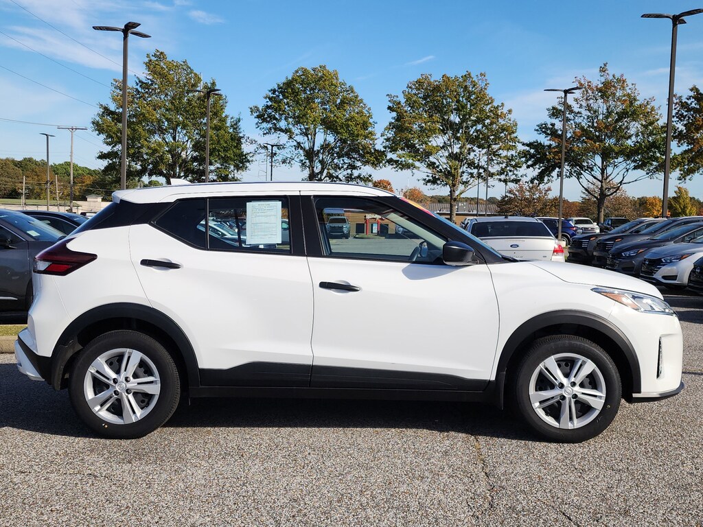 Certified 2025 Nissan Kicks Play S SUV