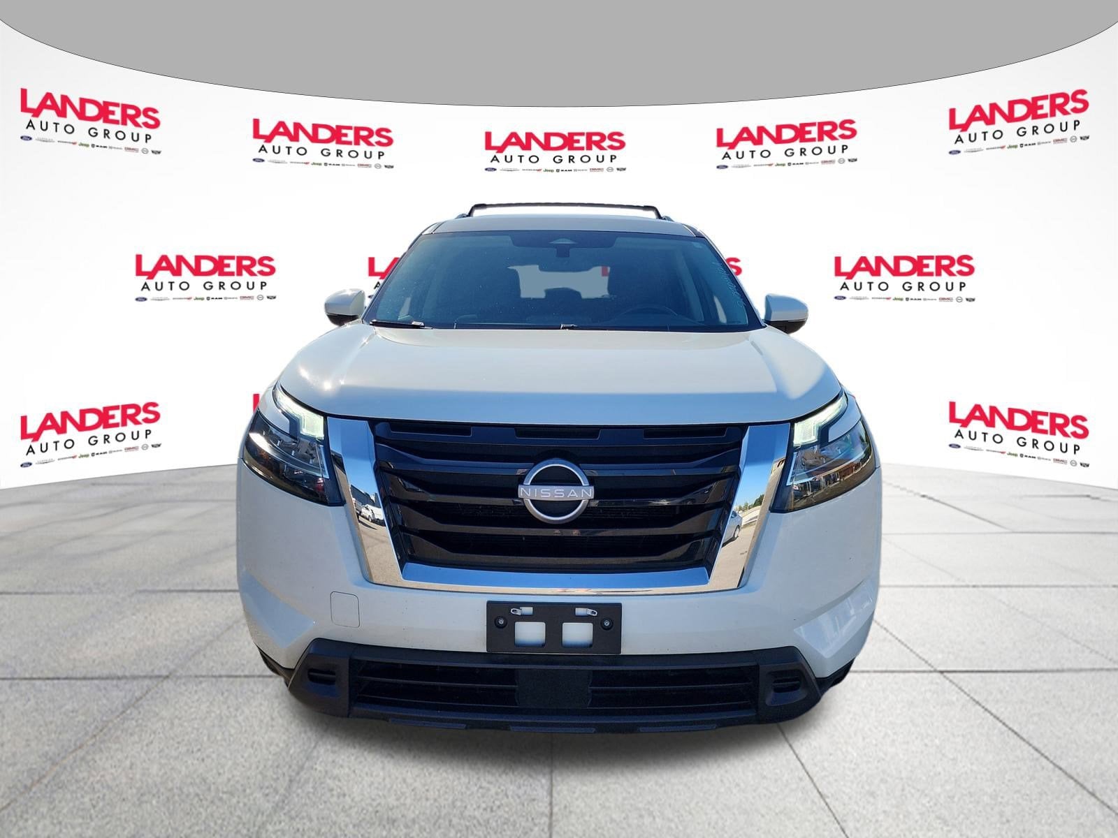 Image of 2022 Nissan Pathfinder SV SUV