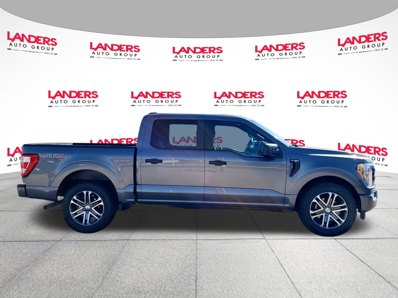 2021 Ford F-150 XL photo 2