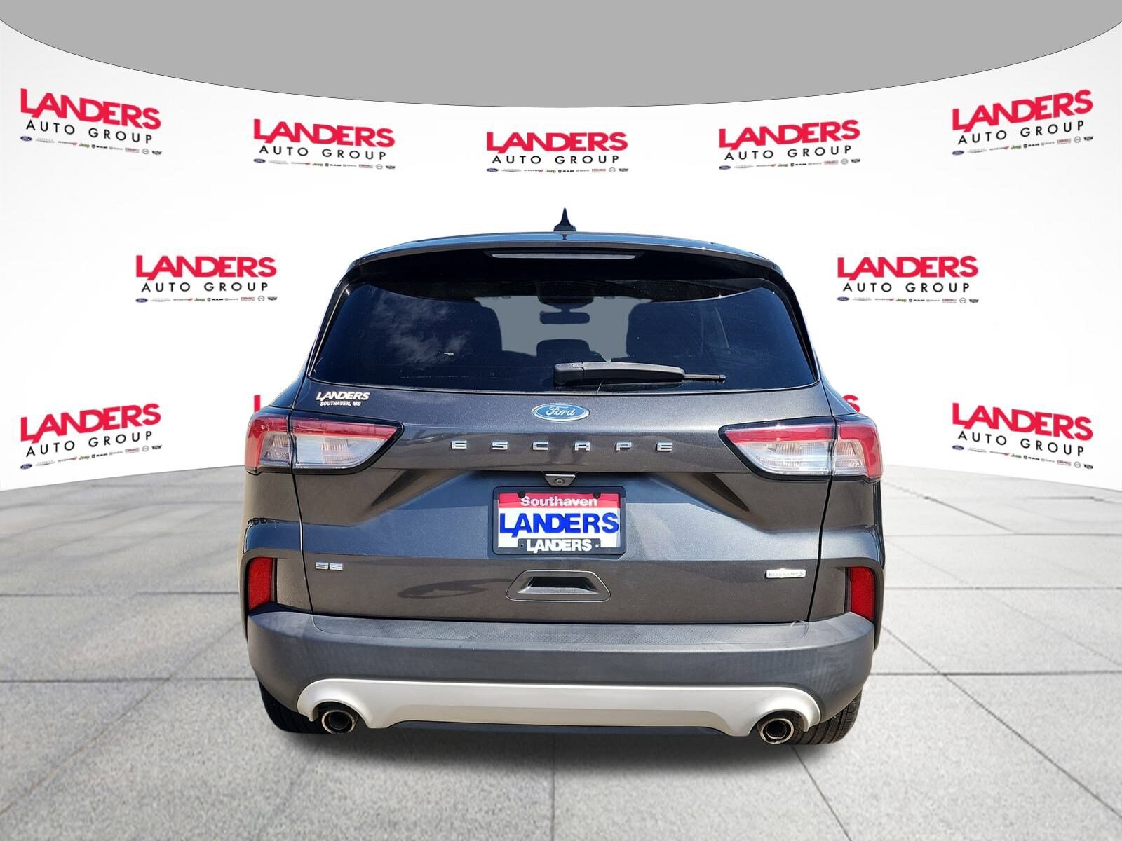 2020 Ford Escape SE photo 4