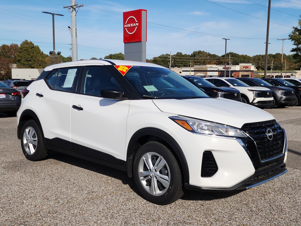 Certified 2025 Nissan Kicks Play S SUV