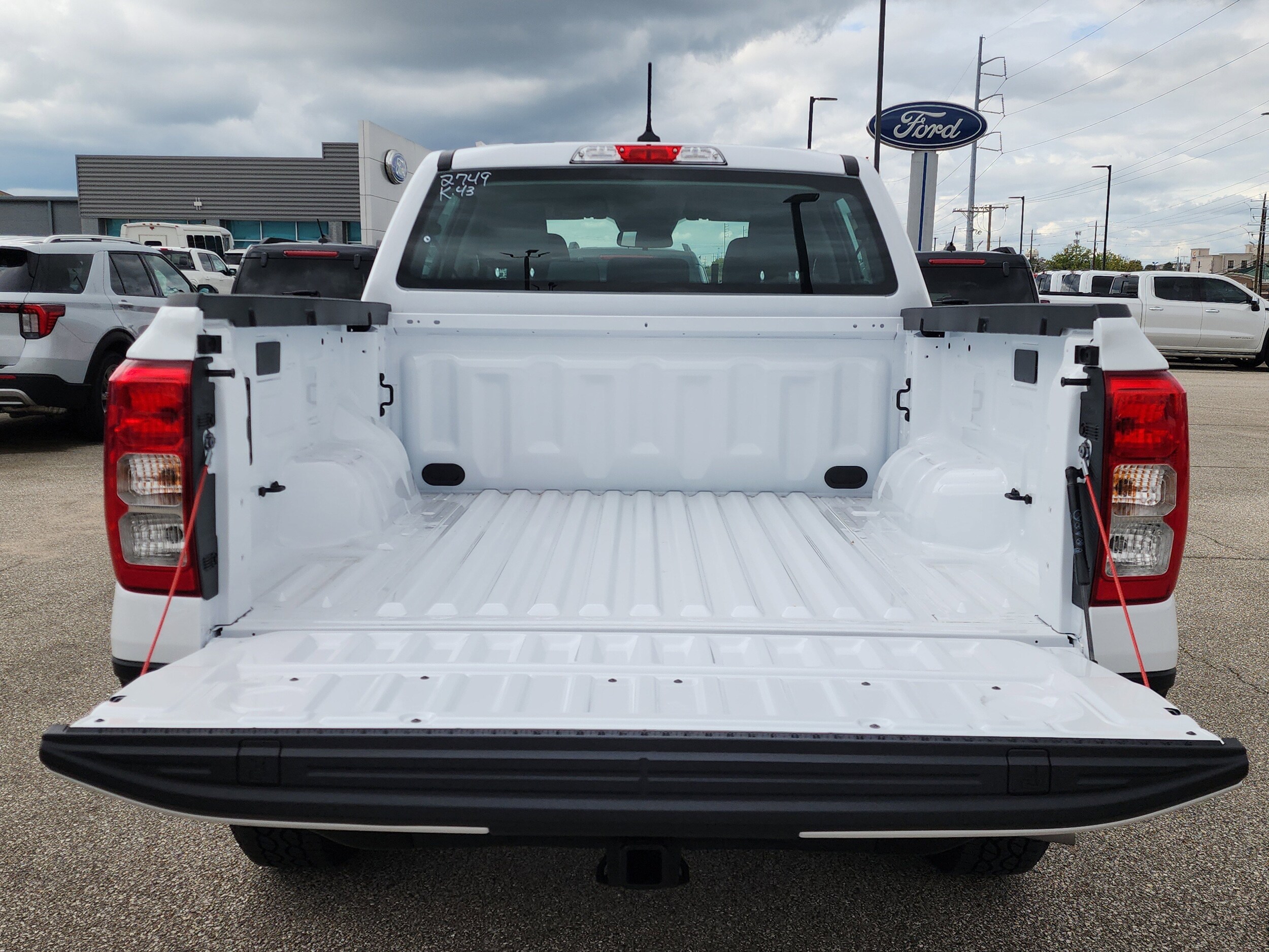 2025 Ford Ranger XL photo 3