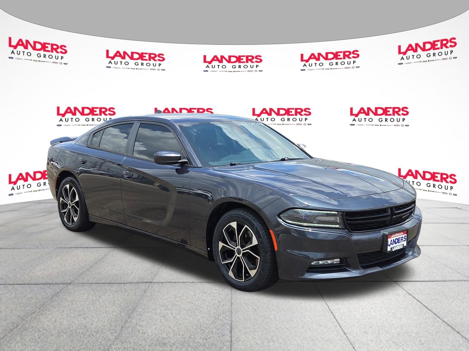 2016 Dodge Charger SXT's photo