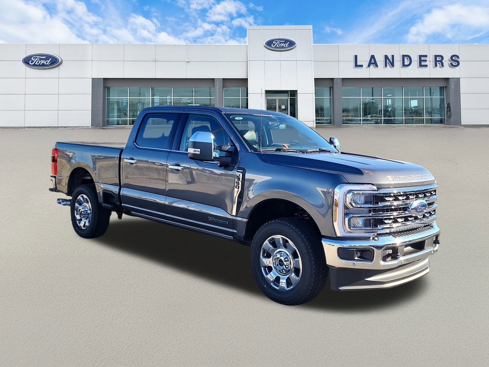 2026 Ford F-350 Super Duty Lariat's photo