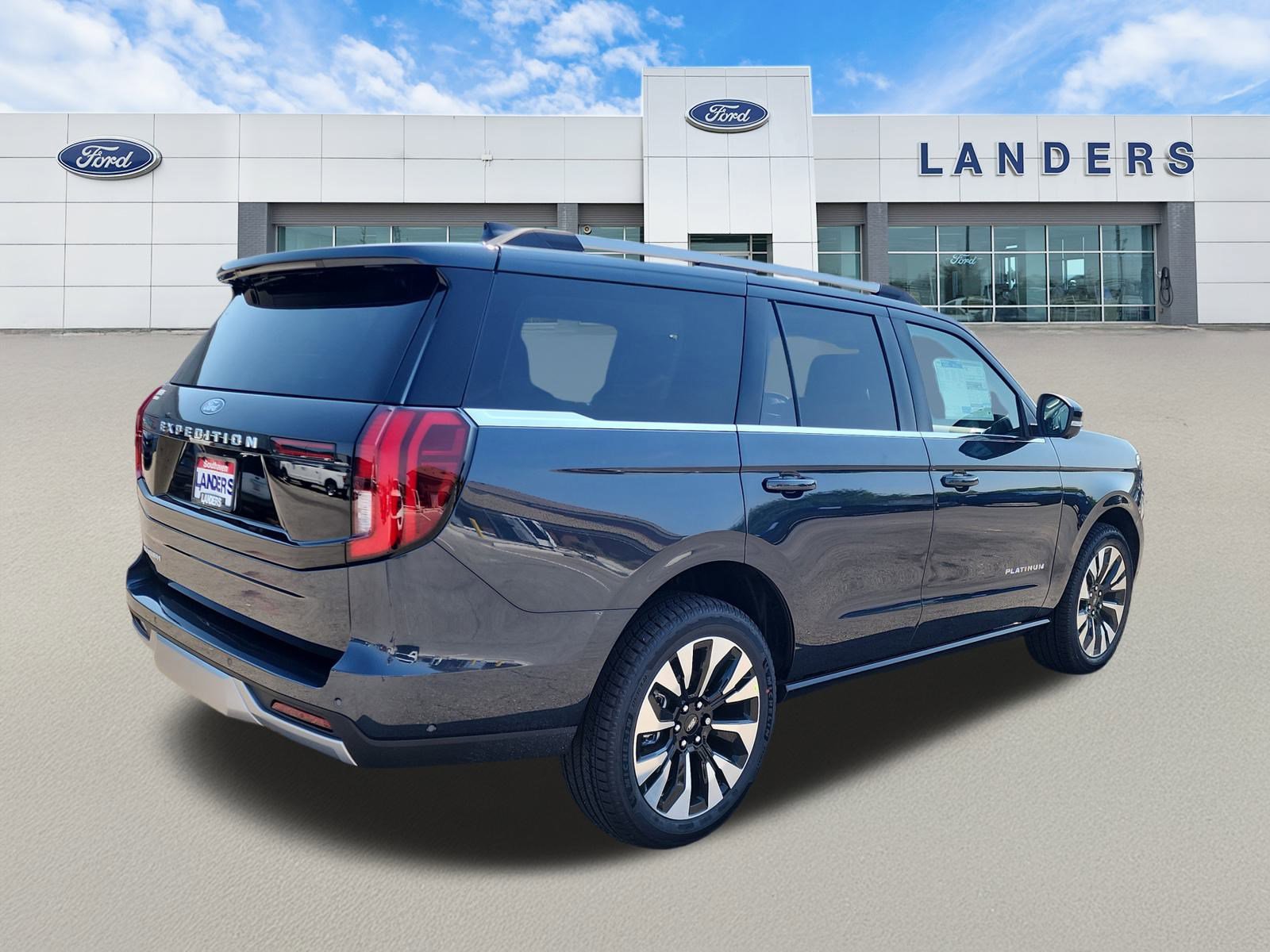 2025 Ford Expedition Platinum photo 3