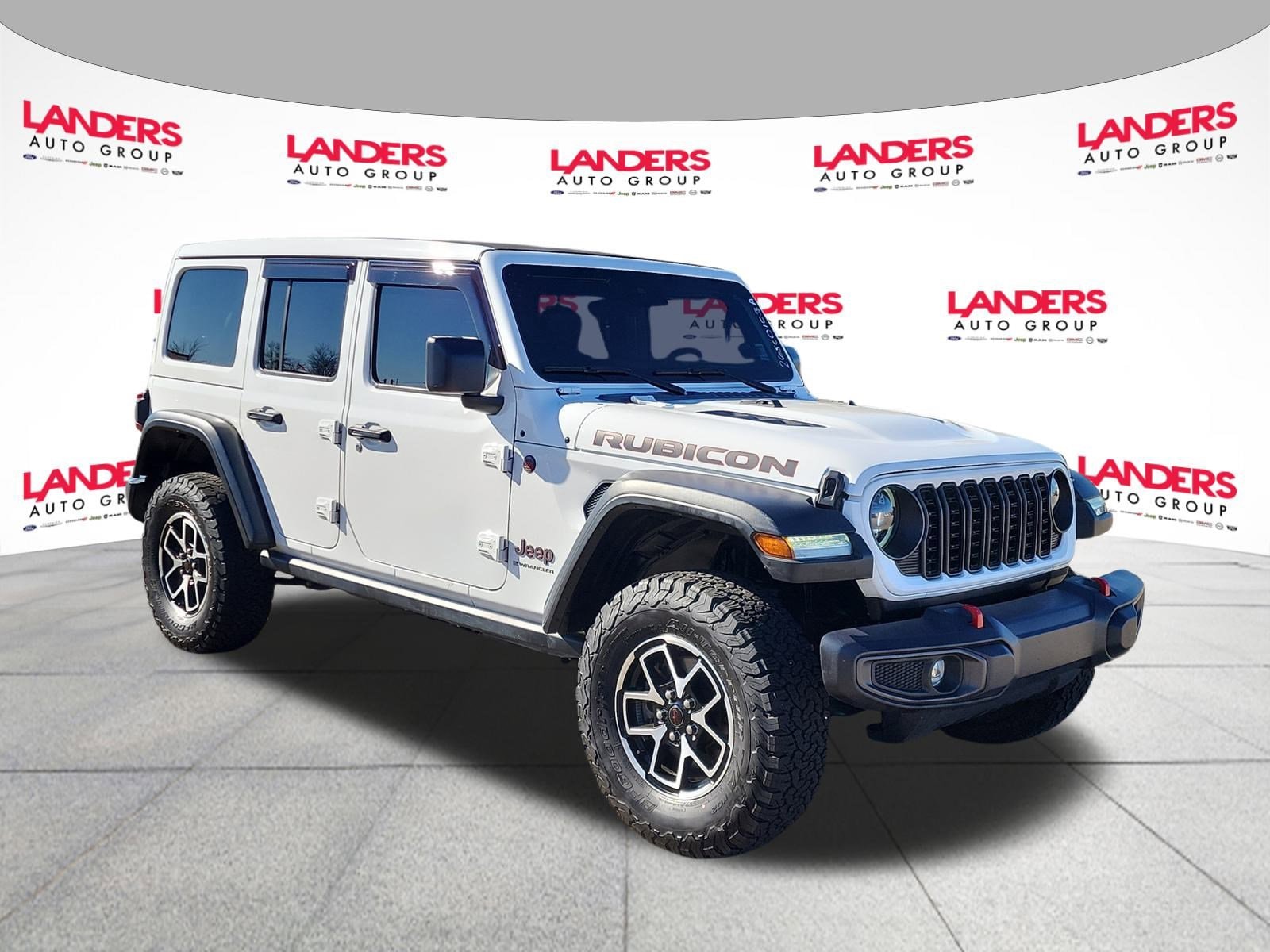 2024 Jeep Wrangler Rubicon's photo