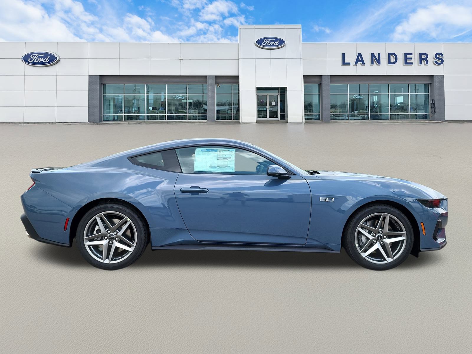 2025 Ford Mustang GT Premium photo 2