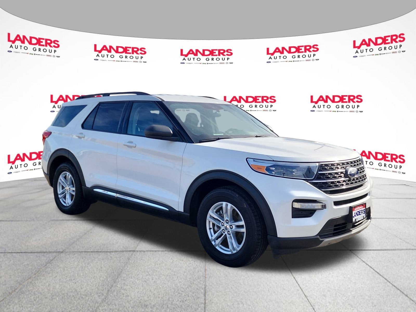 2023 Ford Explorer XLT's photo