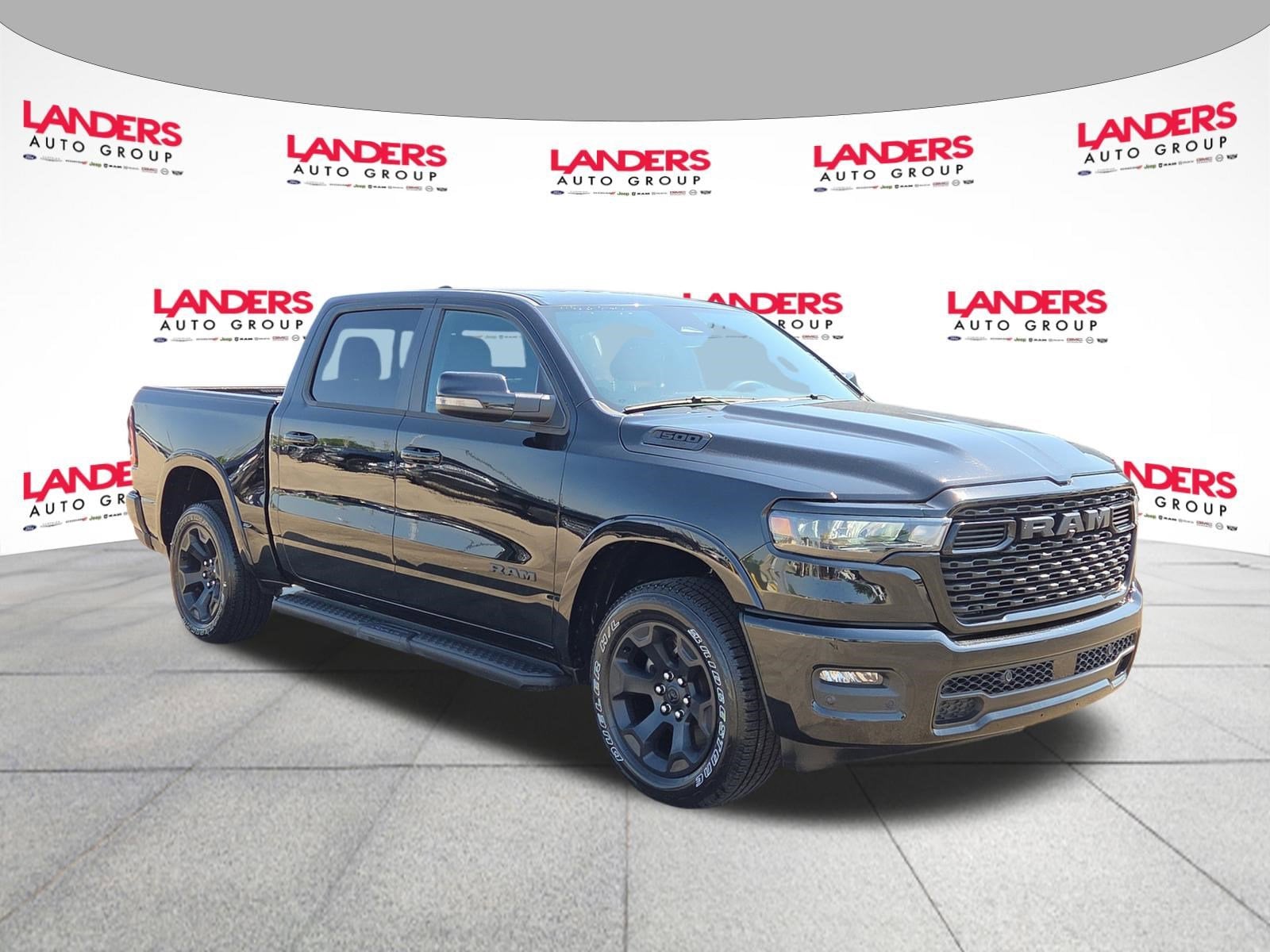 2025 RAM 1500 Big Horn/Lone Star 4x4 Crew Cab 5'7's photo