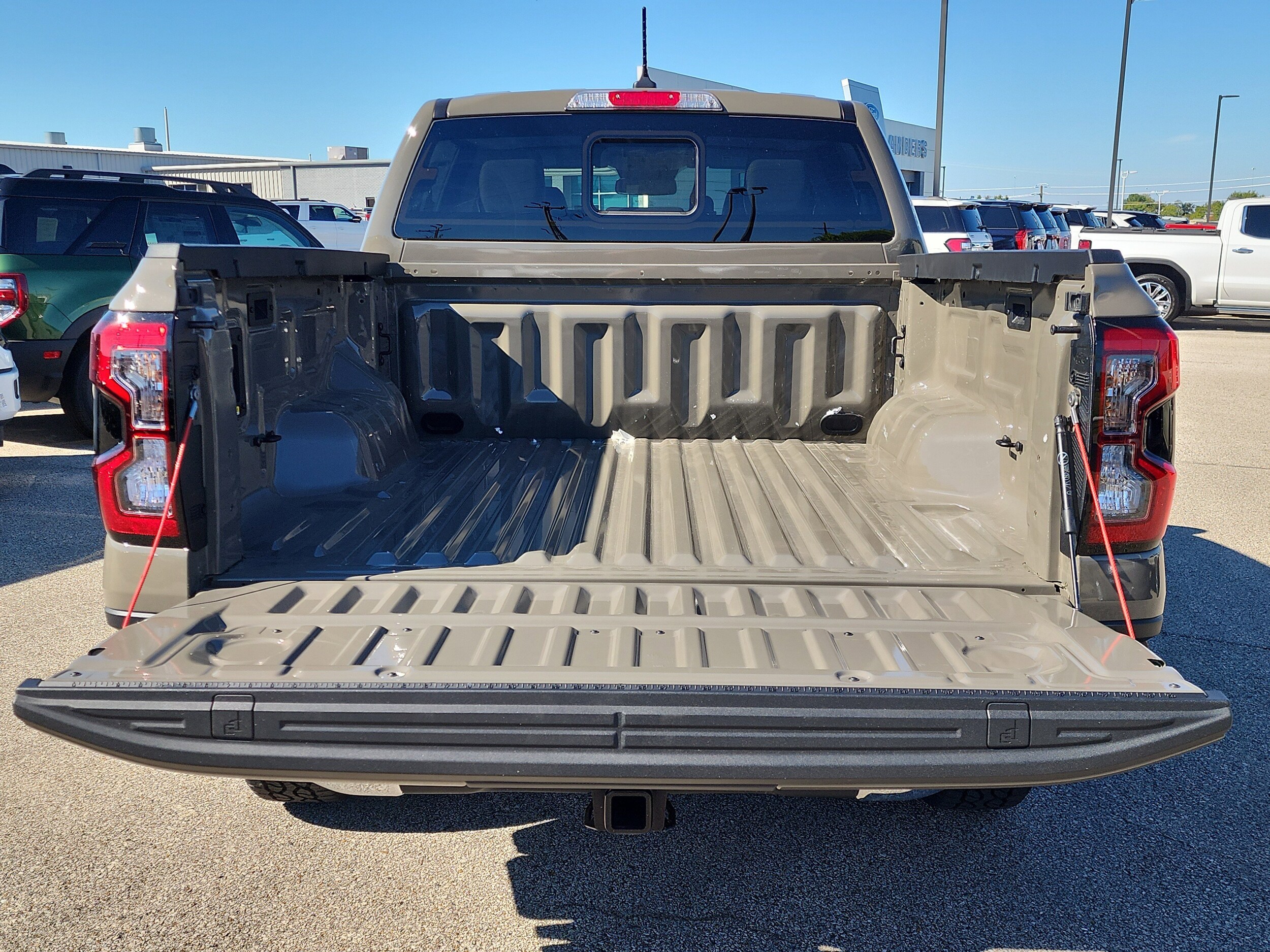 2025 Ford Ranger Lariat photo 4