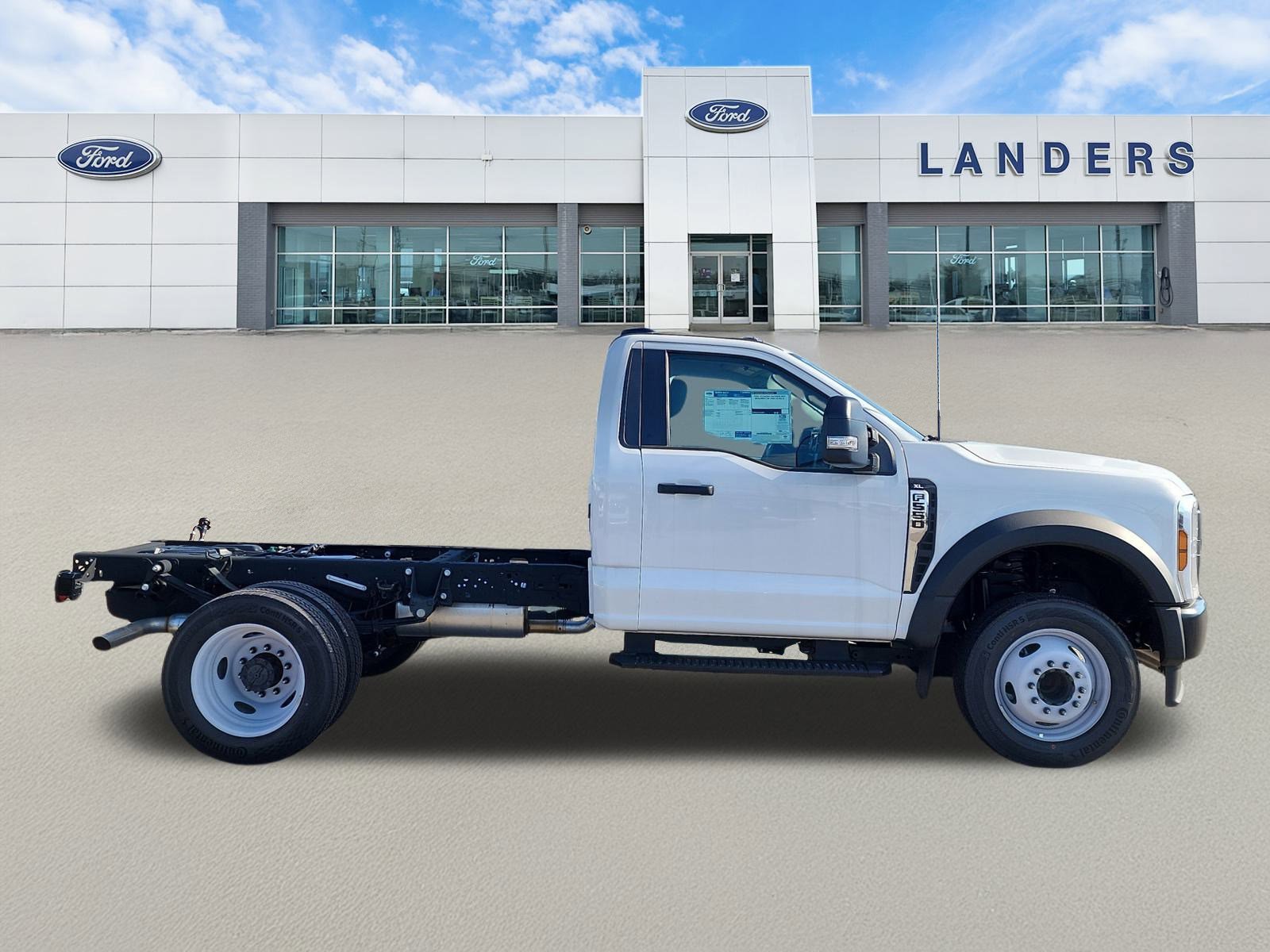2024 Ford F-550 XL photo 2