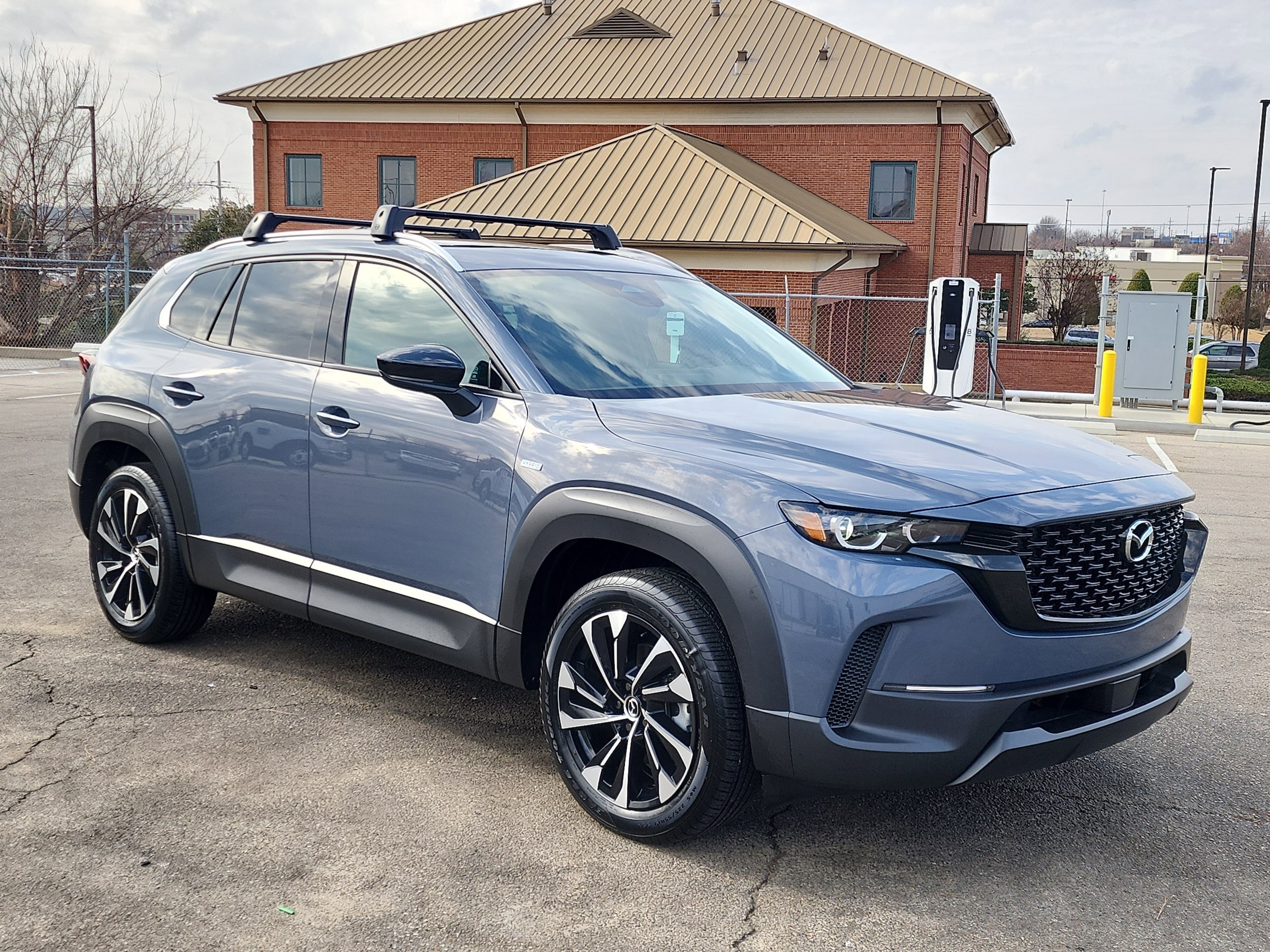 2025 Mazda CX-50 Premium Plus's photo