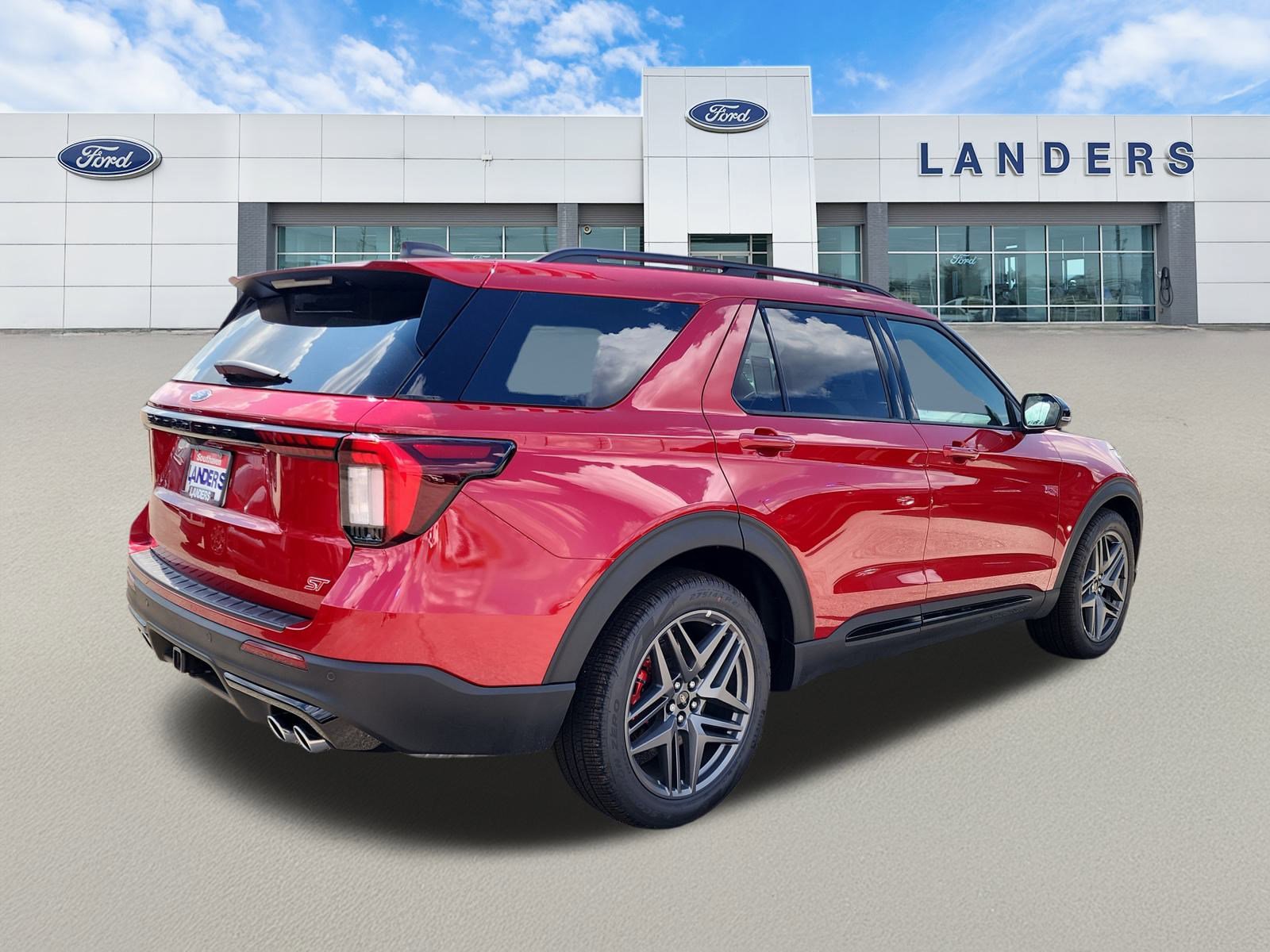 2025 Ford Explorer ST photo 3