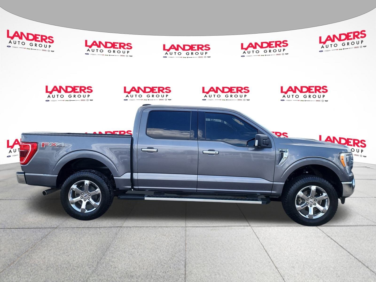 2022 Ford F-150 XLT photo 2
