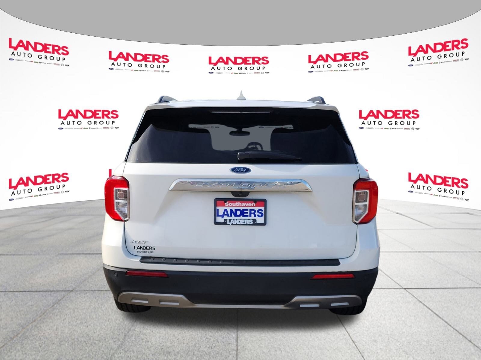 2023 Ford Explorer XLT photo 4