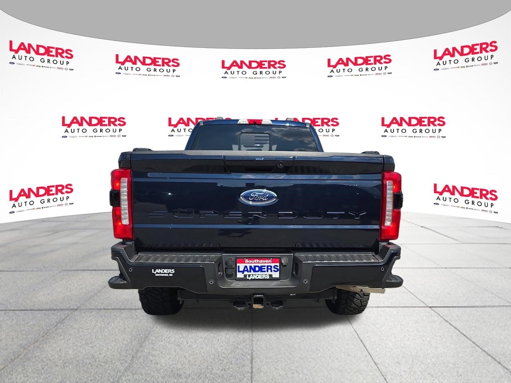 Used 2023 Ford F-250 XLT Truck Crew Cab