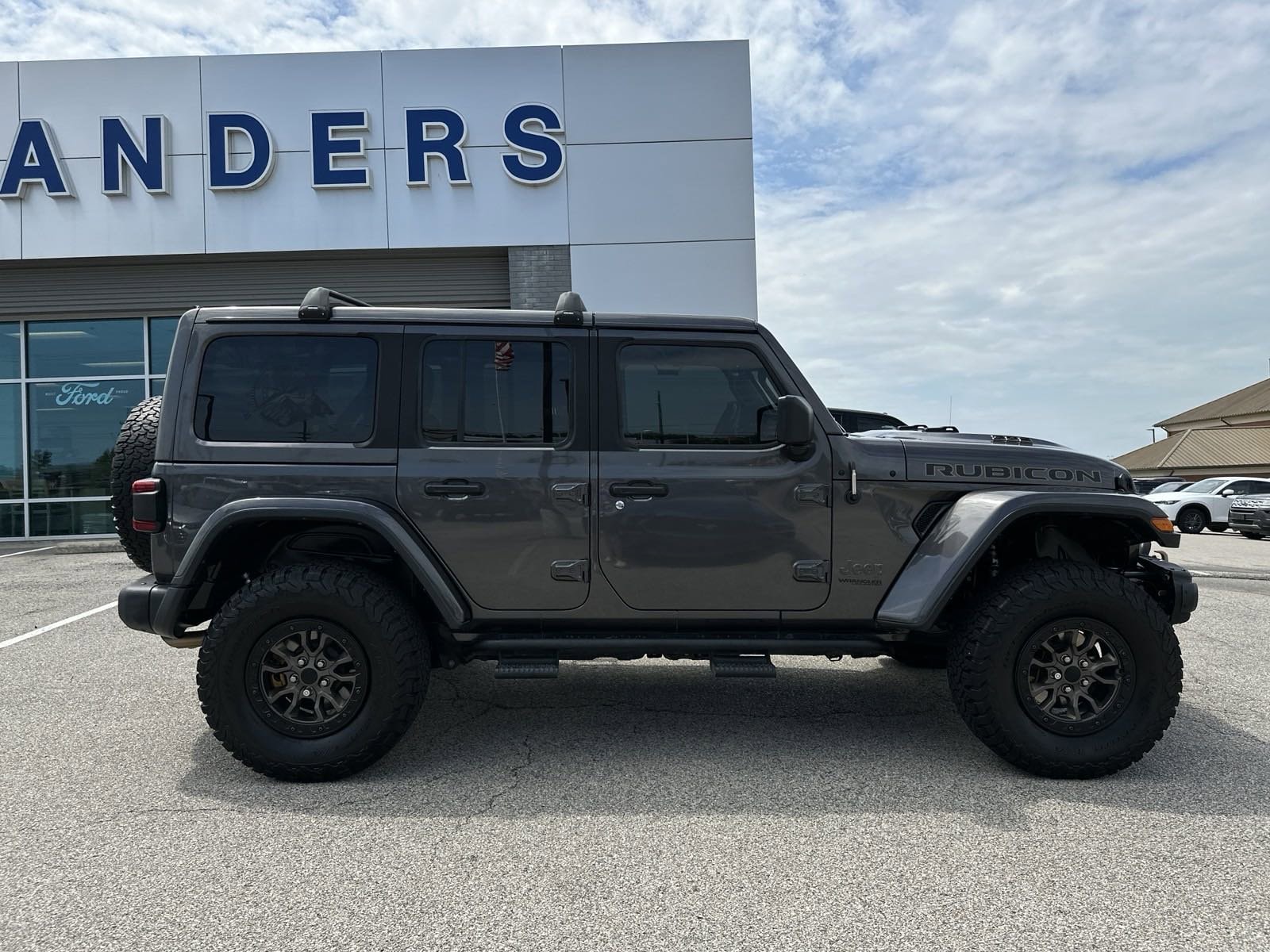 Certified 2022 Jeep Wrangler Unlimited Rubicon 392 with VIN 1C4JJXSJXNW115001 for sale in Southaven, MS