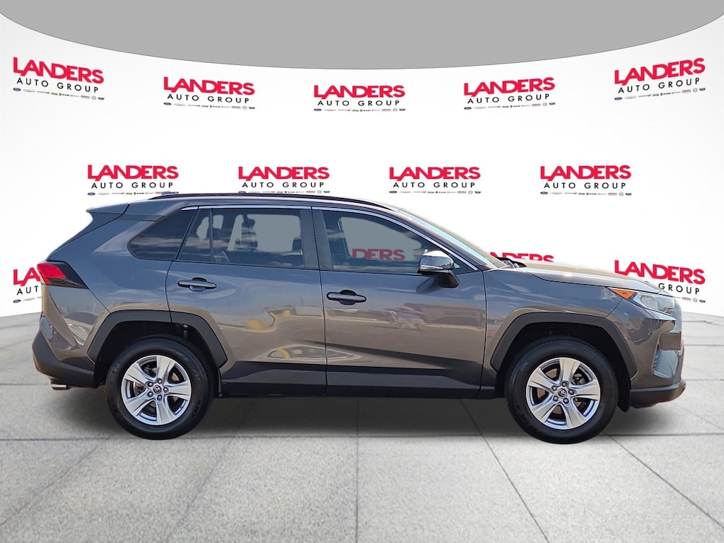 Used 2019 Toyota RAV4 XLE SUV