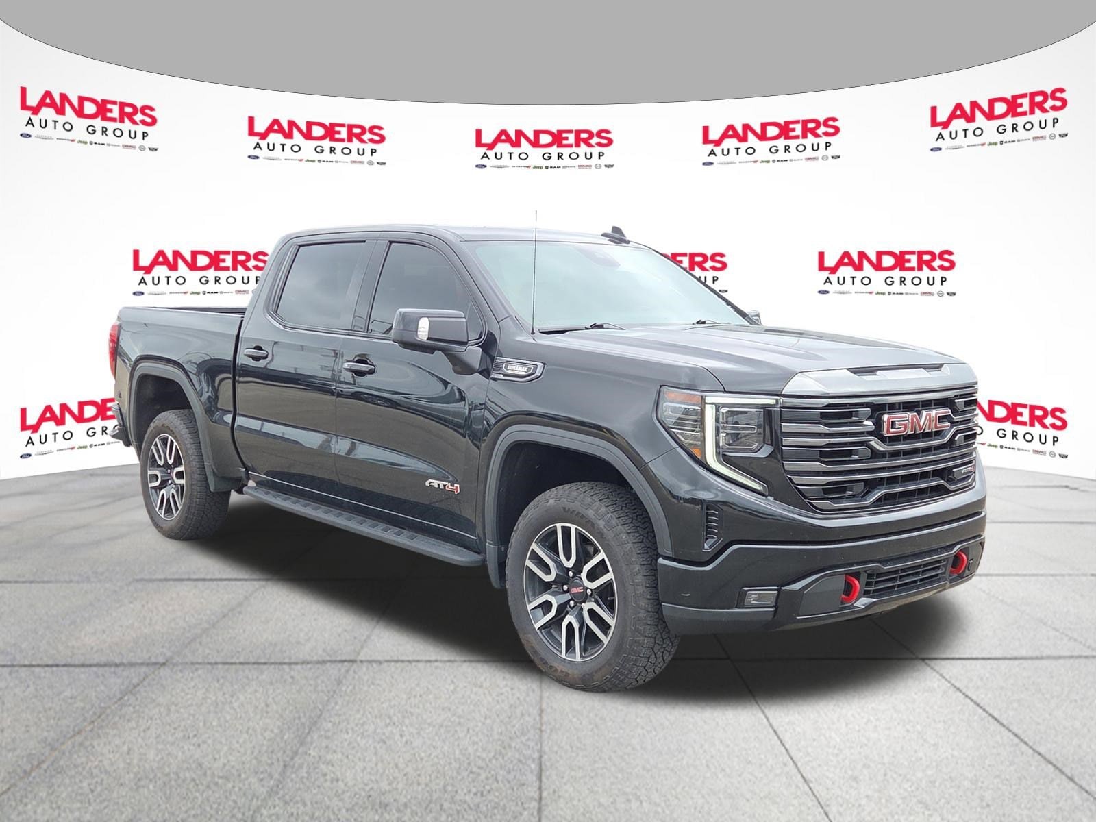 2022 GMC Sierra 4WD Crew Cab Short Box AT4's photo