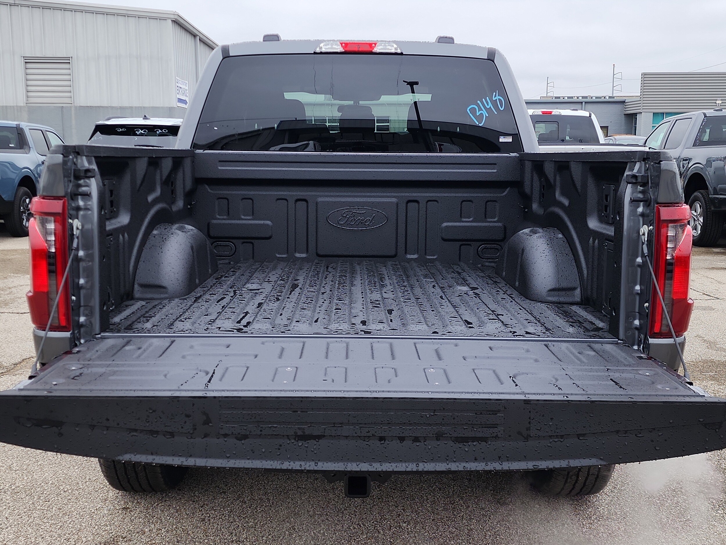 2025 Ford F-150 STX photo 4