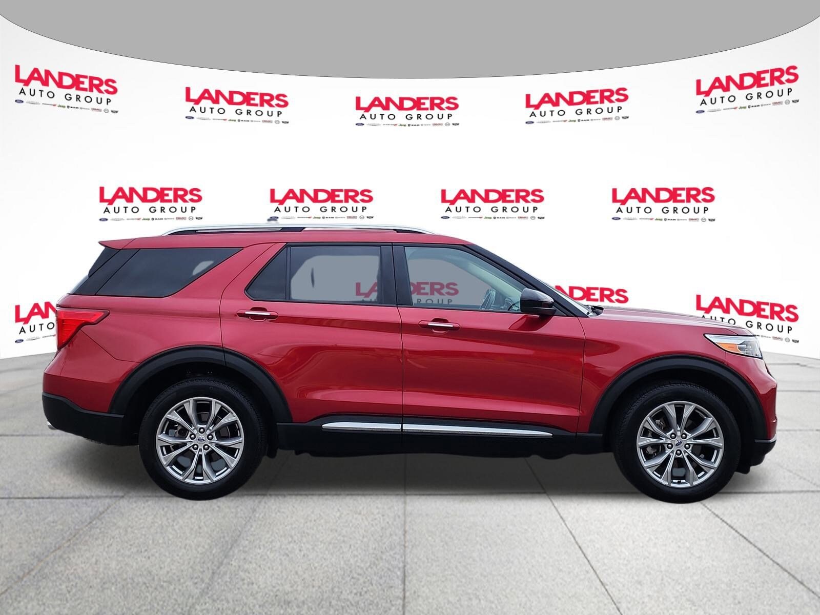 2023 Ford Explorer Limited photo 2