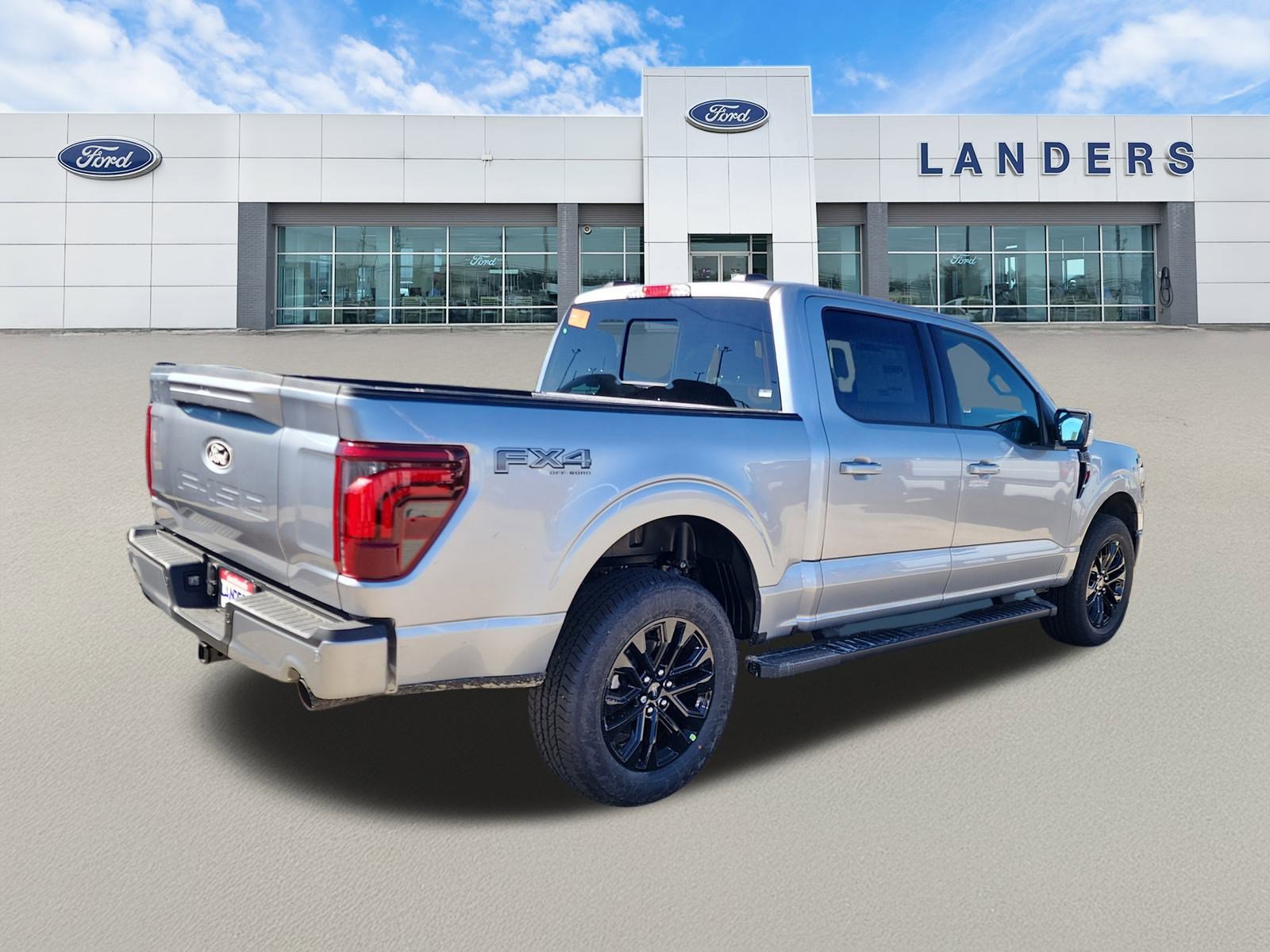 2025 Ford F-150 Lariat photo 3
